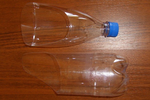 Делаем держатель для телефона из пластиковой бутылки