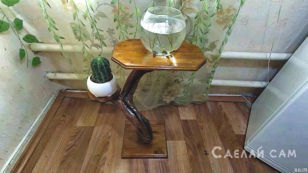 Декоративный столик из виноградной лозы своими руками.