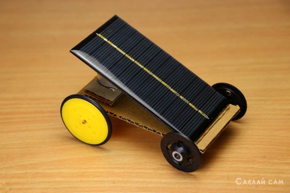 Электромобиль на солнечных панелях